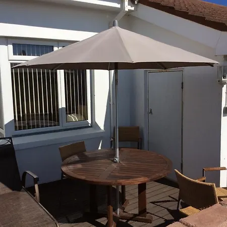 Apartment Discovery Bay